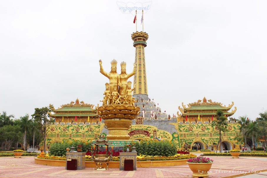 เที่ยวเวียดนาม vnjoytravel vietham บิ่นห์เยือง binh duong binhduong สวนสนุก สวนสวรรค์ ได่นาม khu du lich dai nam van hien