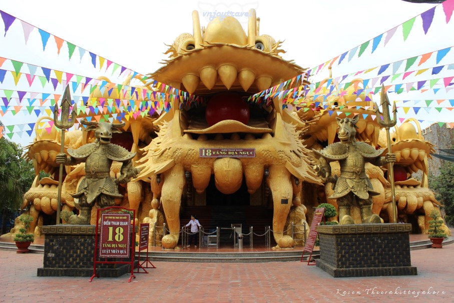 เที่ยวเวียดนาม vnjoytravel vietham บิ่นห์เยือง binh duong binhduong สวนสนุก สวนสวรรค์ ได่นาม khu du lich dai nam van hien
