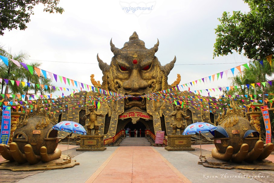 เที่ยวเวียดนาม vnjoytravel vietham บิ่นห์เยือง binh duong binhduong สวนสนุก สวนสวรรค์ ได่นาม khu du lich dai nam van hien