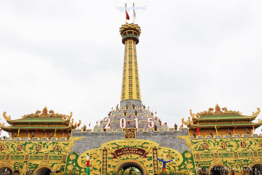 เที่ยวเวียดนาม vnjoytravel vietham บิ่นห์เยือง binh duong binhduong สวนสนุก สวนสวรรค์ ได่นาม khu du lich dai nam van hien