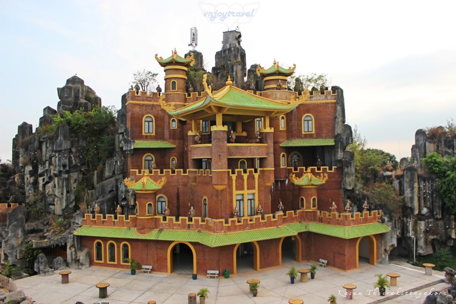 เที่ยวเวียดนาม vnjoytravel vietham บิ่นห์เยือง binh duong binhduong สวนสนุก สวนสวรรค์ ได่นาม khu du lich dai nam van hien