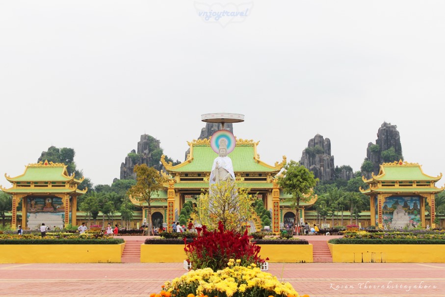 เที่ยวเวียดนาม vnjoytravel vietham บิ่นห์เยือง binh duong binhduong สวนสนุก สวนสวรรค์ ได่นาม khu du lich dai nam van hien