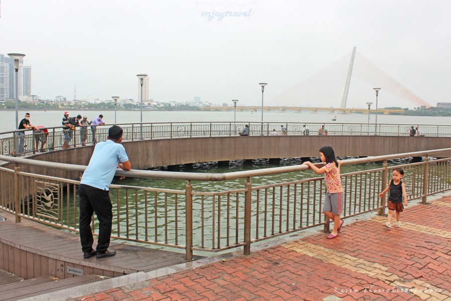 เที่ยวเวียดนาม vnjoytravel vietnam ดานัง  Danang Da Nang สะพานวงพระจันทร์ ครึ่งวงกลม cau ban nguyet semicircle bridge