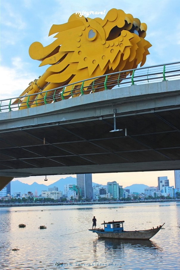 เที่ยวเวียดนาม vnjoytravel vietnam ดานัง  Danang Da Nang สะพานมังกร cau rong dragon bridge