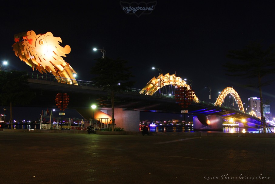 เที่ยวเวียดนาม vnjoytravel vietnam ดานัง  Danang Da Nang สะพานมังกร cau rong dragon bridge