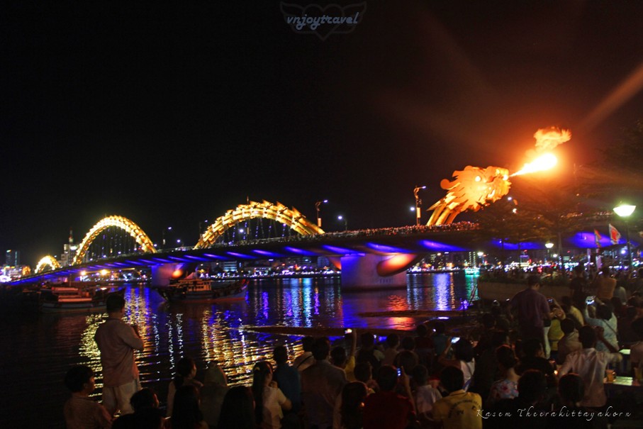เที่ยวเวียดนาม vnjoytravel vietnam ดานัง  Danang Da Nang สะพานมังกร cau rong dragon bridge