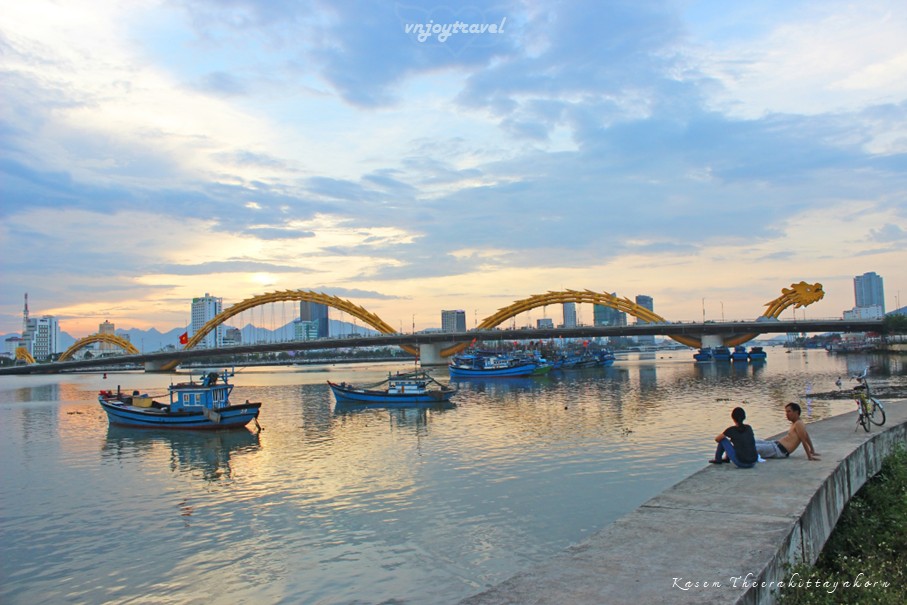 เที่ยวเวียดนาม vnjoytravel vietnam ดานัง  Danang Da Nang สะพานมังกร cau rong dragon bridge