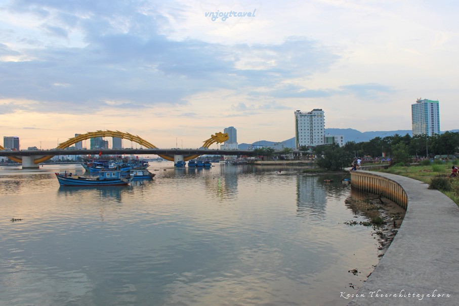 เที่ยวเวียดนาม vnjoytravel vietnam ดานัง  Danang Da Nang สะพานมังกร cau rong dragon bridge