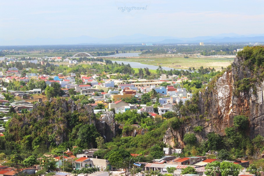 เที่ยวเวียดนาม vnjoytravel vietnam ดานัง  Danang Da Nang ภูเขาธาตุน้ำ ภูเขา 5 ธาตุ ngu han son thuy son marble mountain