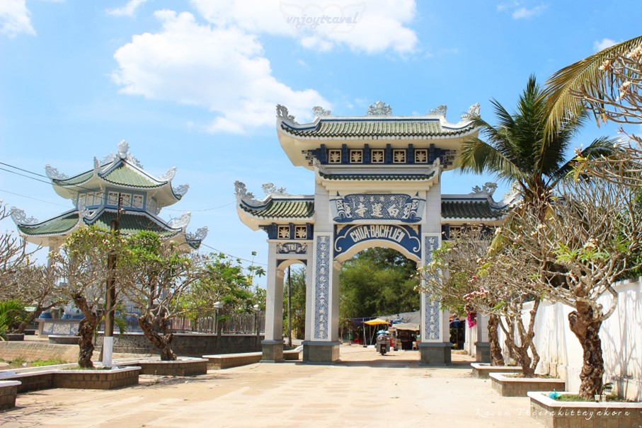 เที่ยวเวียดนาม vnjoytravel vietham ด่งนาย Dongnai Dong Nai วัดบาชเลียน chua bach lien