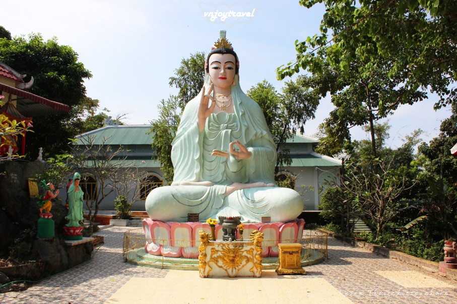 เที่ยวเวียดนาม vnjoytravel vietham ด่งนาย Dongnai Dong Nai วัดลินห์เซิน linh son tu chua linh son pagoda