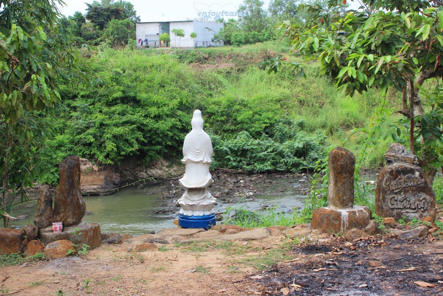เที่ยวเวียดนาม vnjoytravel vietham ด่งนาย Dongnai Dong Nai วัดฟ้าพหลัก Chua Phap Lac