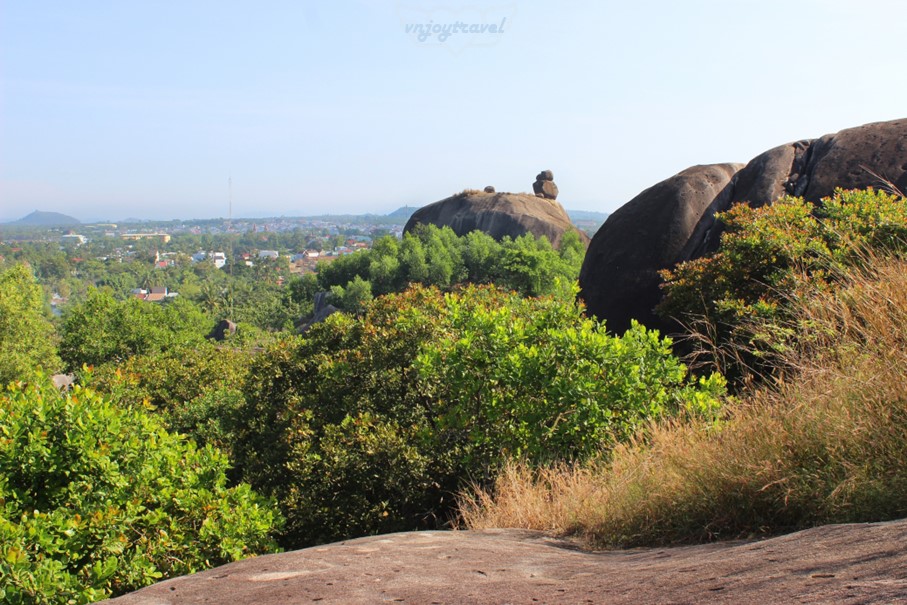 เที่ยวเวียดนาม vnjoytravel vietham ด่งนาย Dongnai Dong Nai สวนหินสามชั้น Da Ba Chong