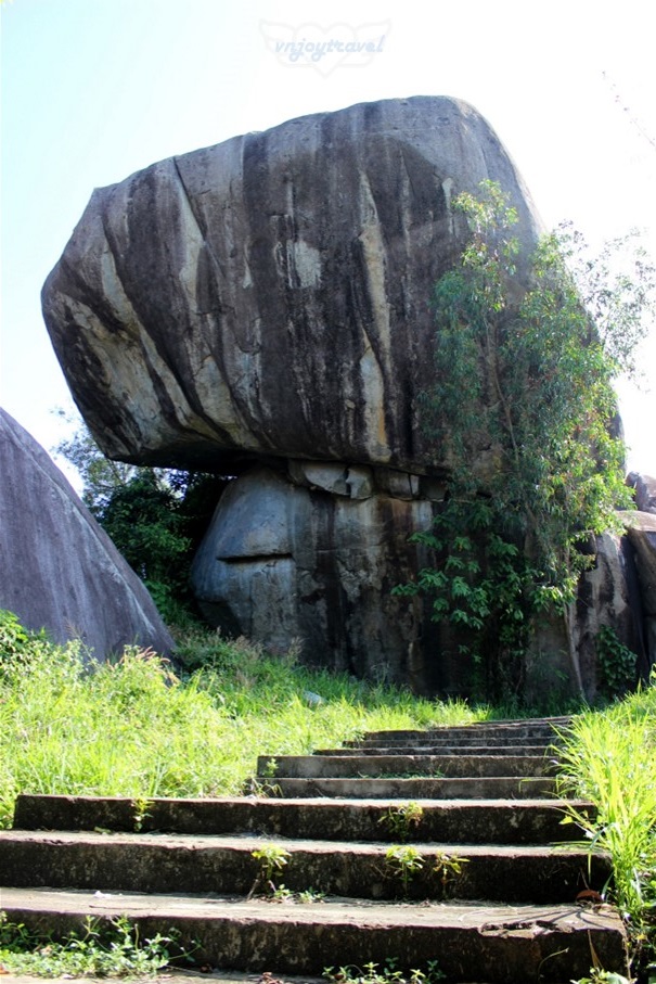เที่ยวเวียดนาม vnjoytravel vietham ด่งนาย Dongnai Dong Nai สวนหินสามชั้น Da Ba Chong