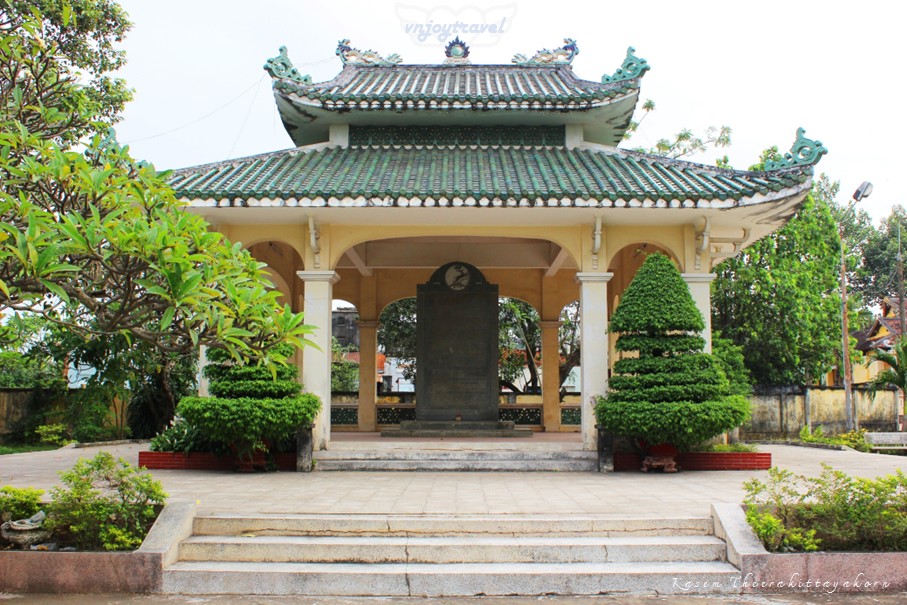 เที่ยวเวียดนาม vnjoytravel vietham ด่งนาย Dongnai Dong Nai ศาลเหงียนฮู๋กั่นห์ den tho nguyen huu canh