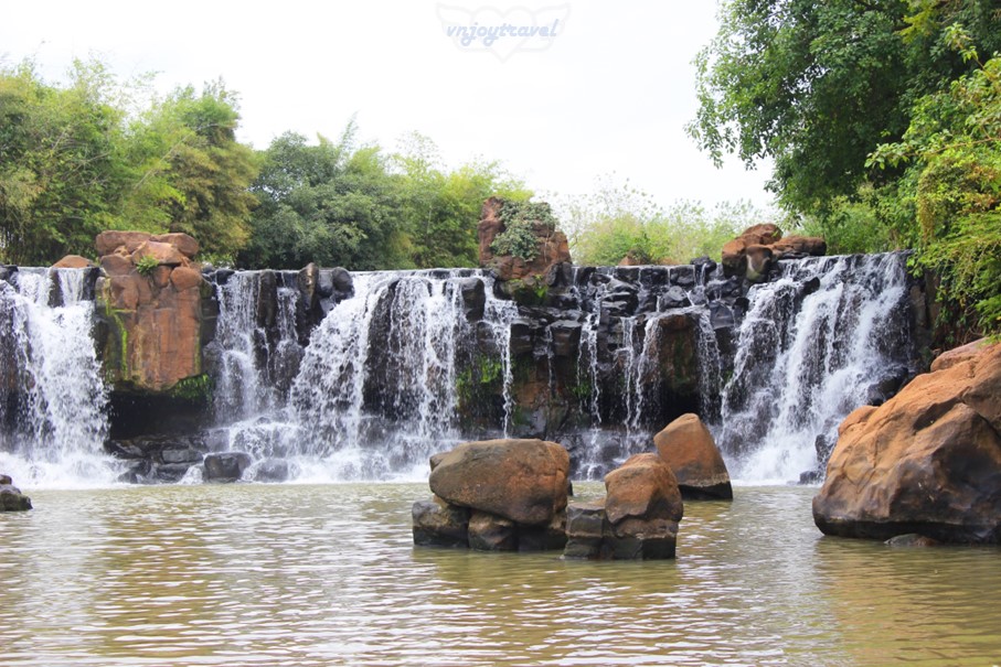 เที่ยวเวียดนาม vnjoytravel vietham ด่งนาย Dongnai Dong Nai น้ำตกยางเดี่ยน Thac Giang Dien Waterfall