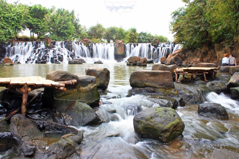 เที่ยวเวียดนาม vnjoytravel vietham ด่งนาย Dongnai Dong Nai น้ำตกยางเดี่ยน Thac Giang Dien Waterfall