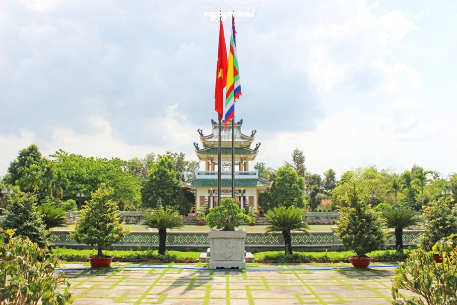 เที่ยวเวียดนาม vnjoytravel vietham ด่งนาย Dongnai Dong Nai วิหารวรรณกรรมเจิ๋นเบียน Van Mieu Tran Bien Temple of Literature