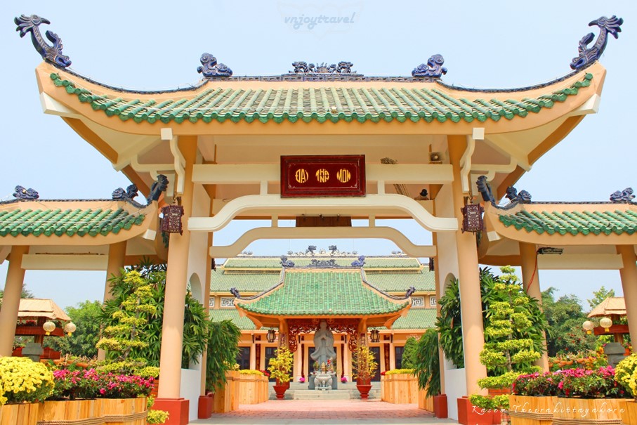 เที่ยวเวียดนาม vnjoytravel vietham ด่งนาย Dongnai Dong Nai วิหารวรรณกรรมเจิ๋นเบียน Van Mieu Tran Bien Temple of Literature