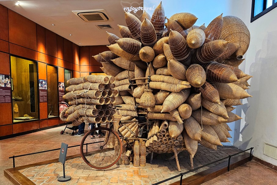 เที่ยวเวียดนาม vnjoytravel vietnam ฮานอย Hanoi พิพิธภัณฑ์ชาติพันธุ์วิทยาเวียดนาม Museum of Ethnology