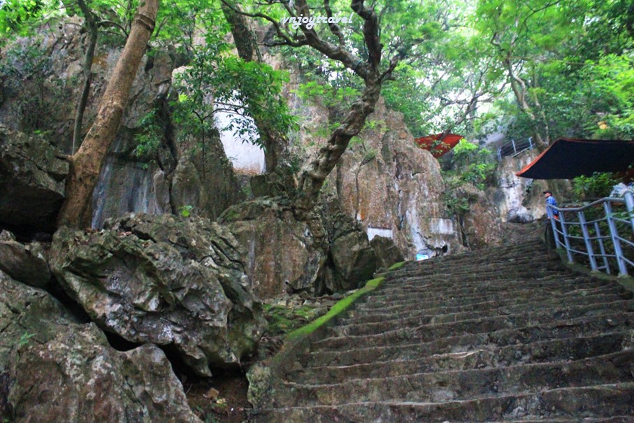 เที่ยวเวียดนาม vnjoytravel vietnam ฮานอย Hanoi วัดเถ่ย  Chua Thay Pagoda