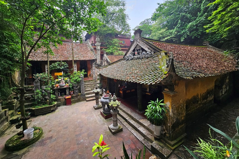 เที่ยวเวียดนาม vnjoytravel vietnam ฮานอย Hanoi วัดเถ่ย  Chua Thay Pagoda