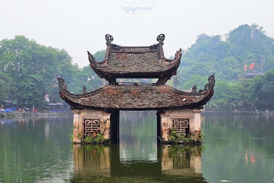 เที่ยวเวียดนาม vnjoytravel vietnam ฮานอย Hanoi วัดเถ่ย  Chua Thay Pagoda