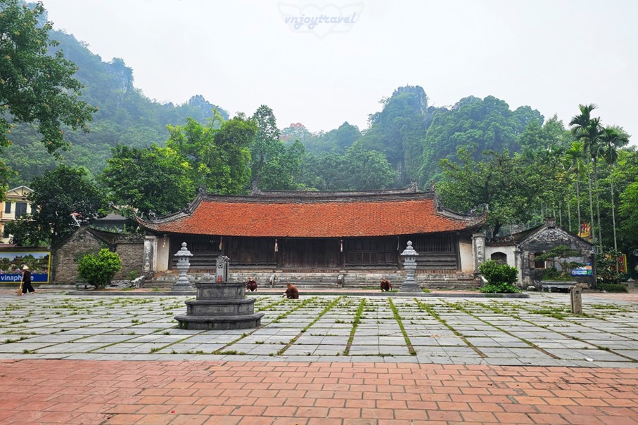 เที่ยวเวียดนาม vnjoytravel vietnam ฮานอย Hanoi วัดเถ่ย  Chua Thay Pagoda