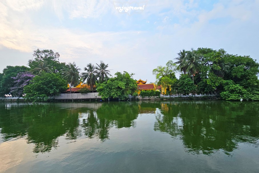 เที่ยวเวียดนาม vnjoytravel vietnam ฮานอย Hanoi วัดเจิ๋นโกว๊ก Tran Quoc Temple