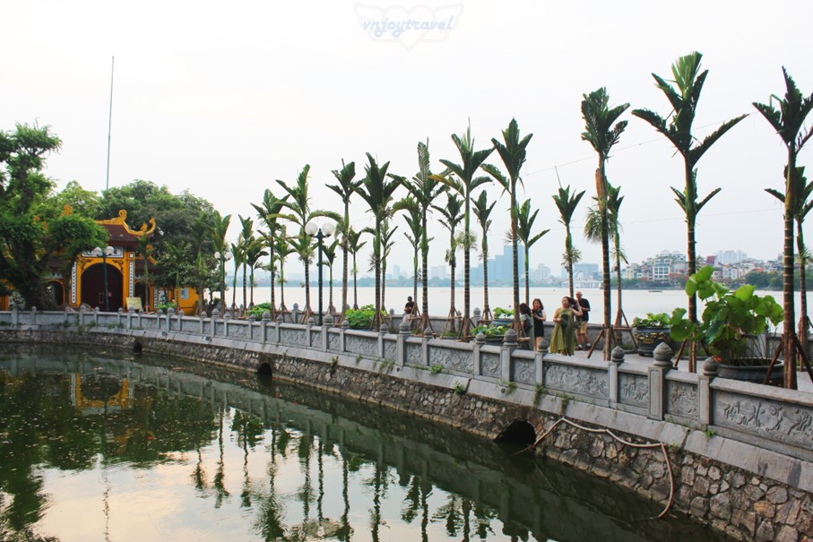 เที่ยวเวียดนาม vnjoytravel vietnam ฮานอย Hanoi วัดเจิ๋นโกว๊ก Tran Quoc Temple