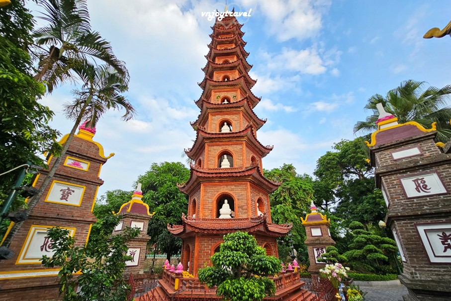 เที่ยวเวียดนาม vnjoytravel vietnam ฮานอย Hanoi วัดเจิ๋นโกว๊ก Tran Quoc Temple