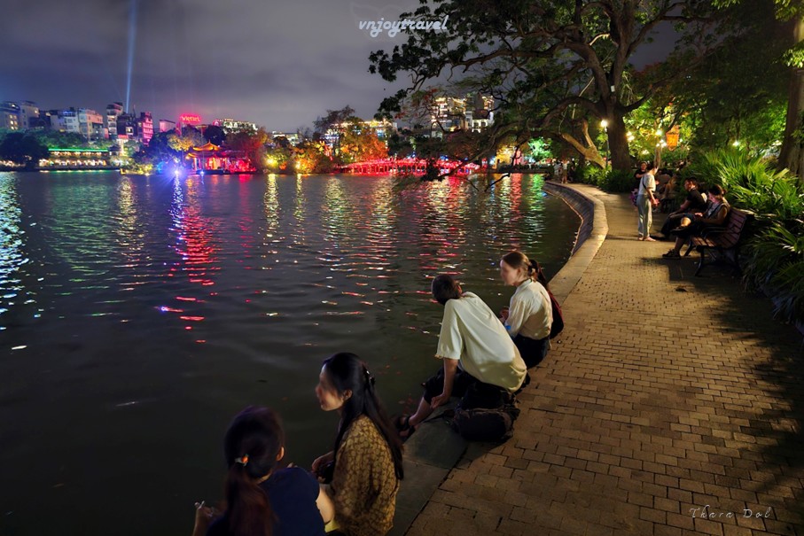 เที่ยวเวียดนาม vnjoytravel vietnam ฮานอย Hanoi ทะเลสาบฮว่านเกี๋ยม คืนดาบ  Hoan Kiem Lake