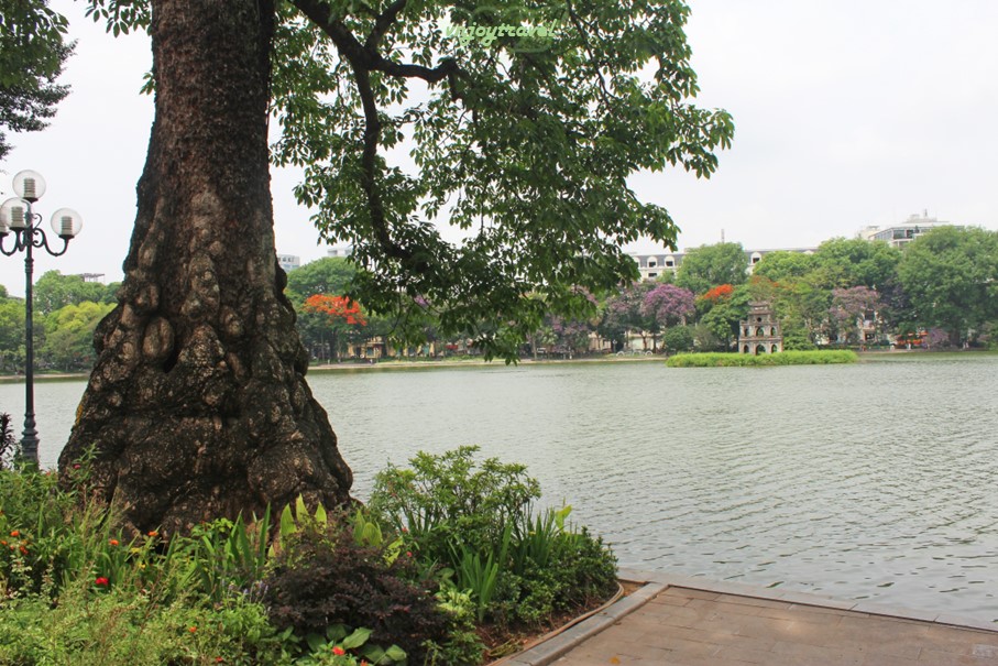 เที่ยวเวียดนาม vnjoytravel vietnam ฮานอย Hanoi ทะเลสาบฮว่านเกี๋ยม คืนดาบ  Hoan Kiem Lake