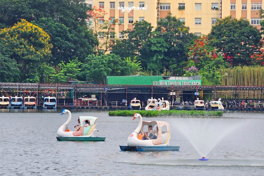 เที่ยวเวียดนาม vnjoytravel vietham ฮานอย Hanoi ทะเลสาบไผ่ขาว Truc Bach Lake