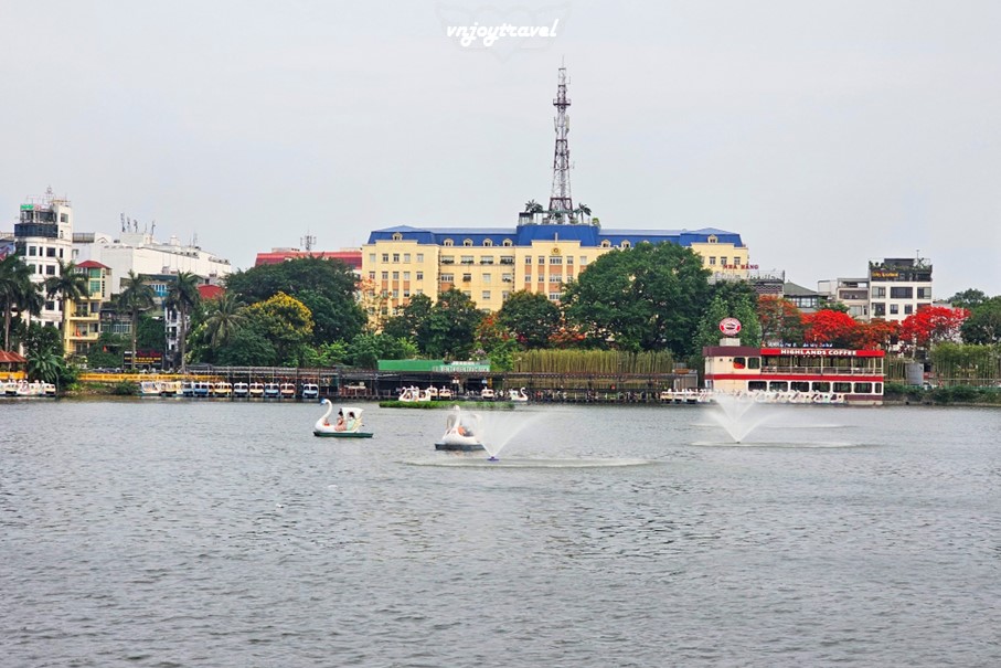 เที่ยวเวียดนาม vnjoytravel vietham ฮานอย Hanoi ทะเลสาบไผ่ขาว Truc Bach Lake