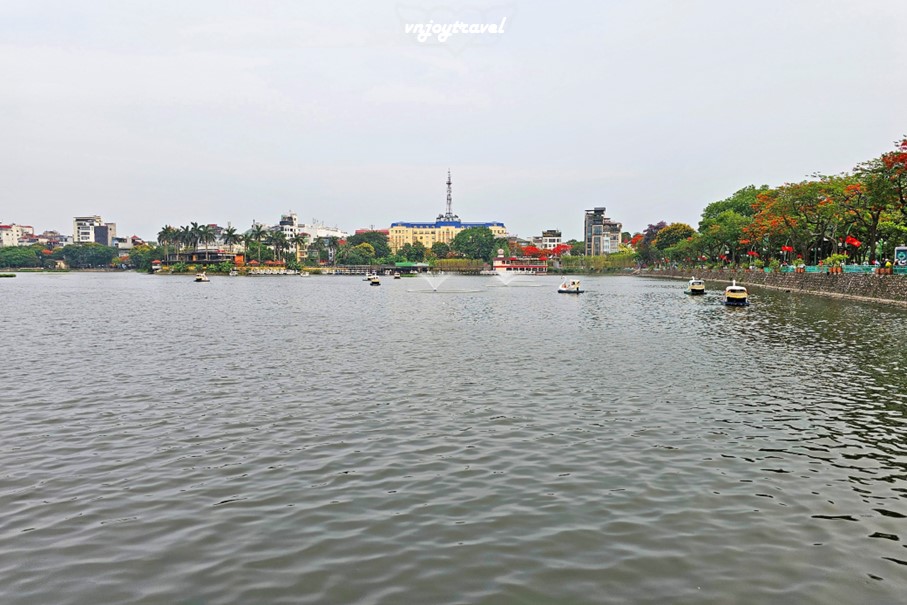 เที่ยวเวียดนาม vnjoytravel vietham ฮานอย Hanoi ทะเลสาบไผ่ขาว Truc Bach Lake