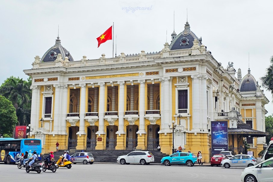 เที่ยวเวียดนาม vnjoytravel vietnam ฮานอย Hanoi ha noi โรงละคร โอเปร่า nha hat lon ha noi opera house