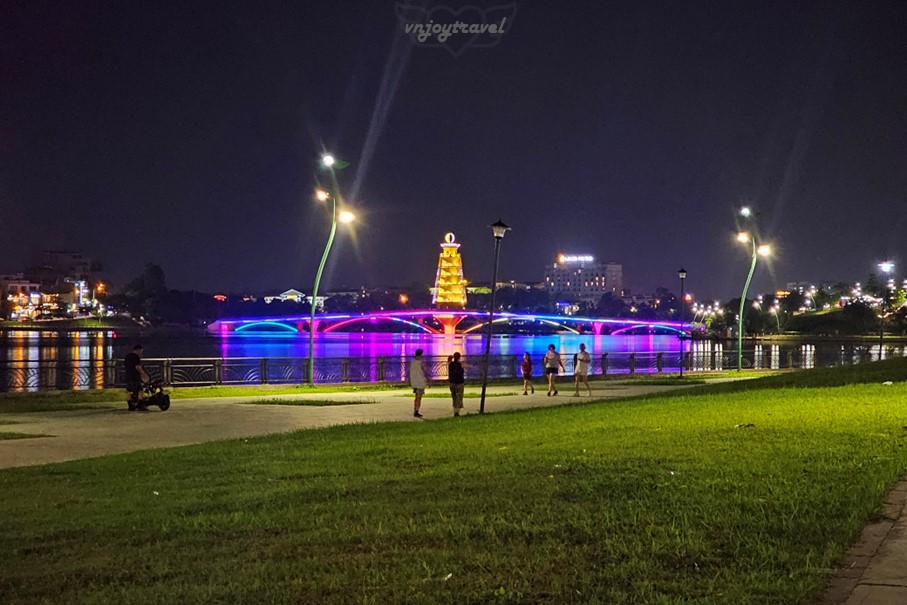 เที่ยวเวียดนาม vnjoytravel vietham ฟู้เถาะ Phu Tho วันลาง Van Lang