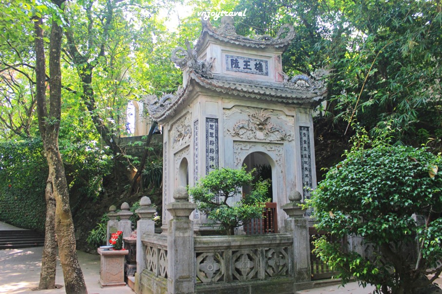 เที่ยวเวียดนาม vnjoytravel vietham ฟู้เถาะ Phu Tho ศาลกษัตริย์หุ่ง  Den Hung Vuong King