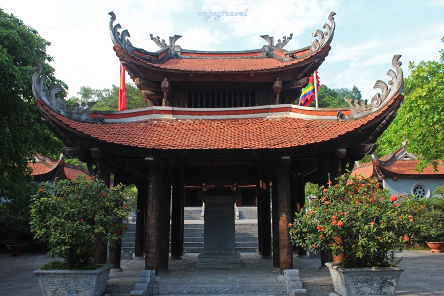 เที่ยวเวียดนาม vnjoytravel vietham ฟู้เถาะ Phu Tho ศาลเจ้าหลักลองกวน Den Quoc To Lac Long Quan