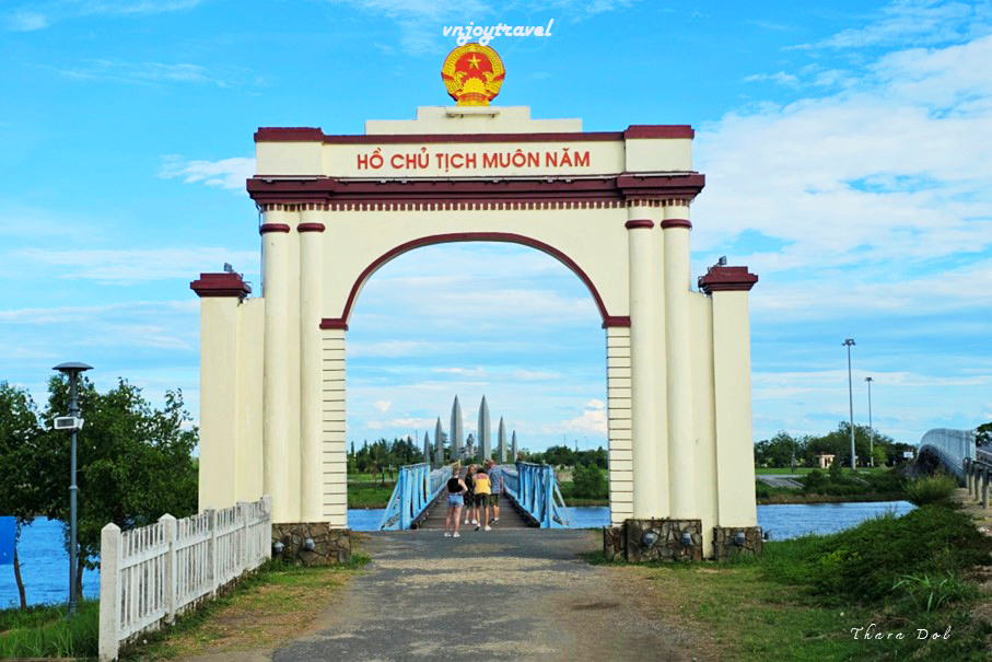 เที่ยวเวียดนาม vnjoytravel vietnam กว๋างจิ Quang Tri สะพานเหี่ยนเลือง cau hien luong bridge