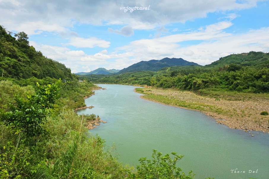 เที่ยวเวียดนาม vnjoytravel vietnam กว๋างจิ Quang Tri สะพานขึงดาโกรง cau treo da krong bridge