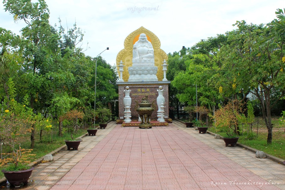 เที่ยวเวียดนาม vnjoytravel vietnam กว๋างจิ Quang Tri วัดกามโหละ chua cam lo pagoda