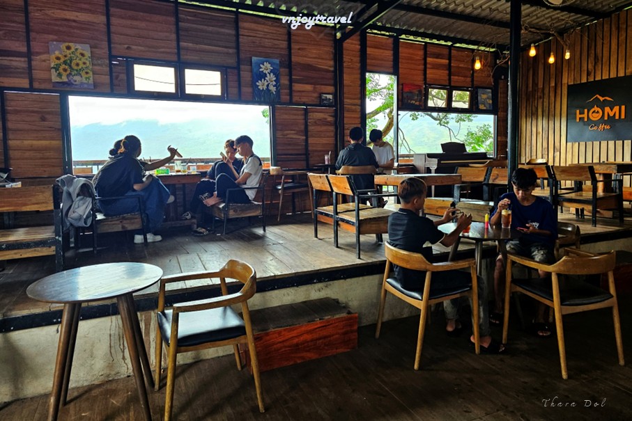 เที่ยวเวียดนาม vnjoytravel vietnam กว๋างจิ Quang Tri แคซานห์ เคซาน khe sanh โฮมิคอฟฟี่ คาเฟ่ homi coffee cafe