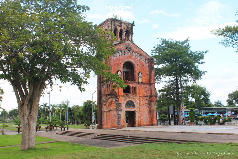 เที่ยวเวียดนาม vnjoytravel vietnam กว๋างจิ Quang Tri โบสถ์ลาวาง nha tho cu duc me la vang church