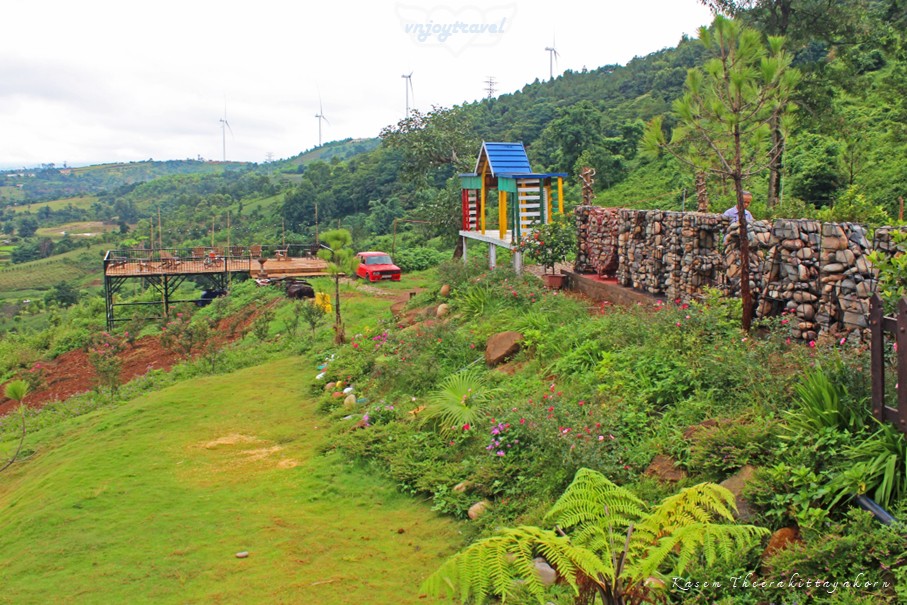เที่ยวเวียดนาม vnjoytravel vietnam กว๋างจิ Quang Tri แคซานห์ เคซาน khe sanh โรสฟาร์ม คาเฟ่ rose farm cafe