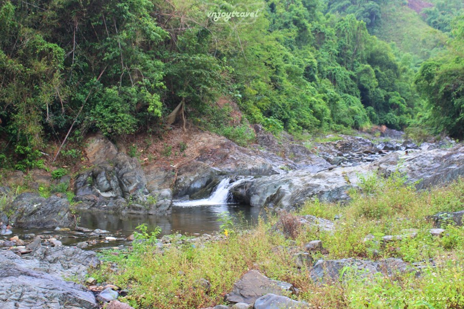 เที่ยวเวียดนาม vnjoytravel vietnam กว๋างจิ Quang Tri ธารน้ำร้อนกลู suoi nuoc nong klu