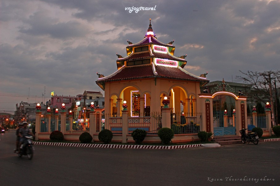 เที่ยวเวียดนาม vnjoytravel vietham เตยนินห์ tay ninh tayninh เบ๋าโกว๊กตื่อ bao quoc tu