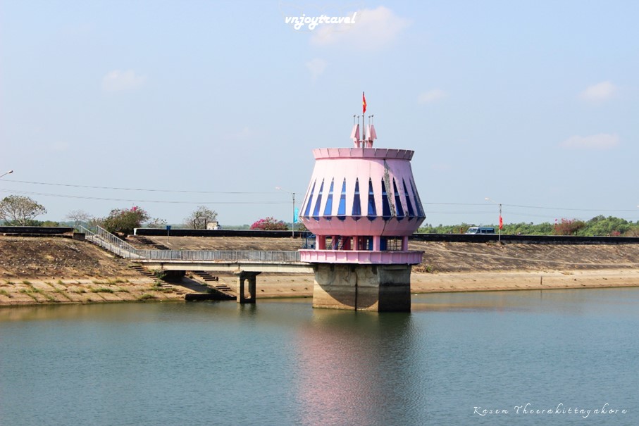 เที่ยวเวียดนาม vnjoytravel vietham เตยนินห์ tay ninh tayninh ทะเลสาบเหยิ่วเตี๋ยง ho dau tieng