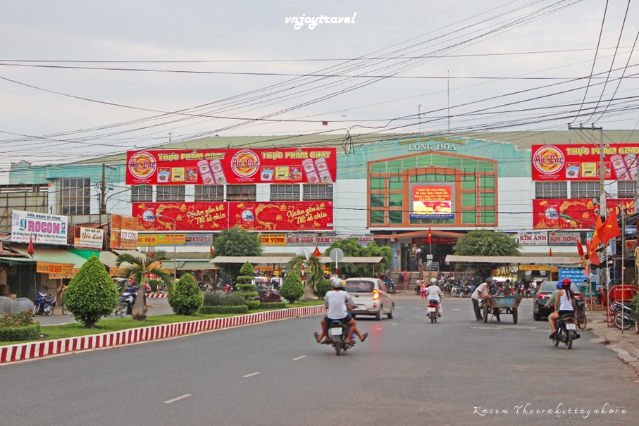 เที่ยวเวียดนาม vnjoytravel vietham เตยนินห์ tay ninh tayninh ตลาดลองฮวา cho long hoa market